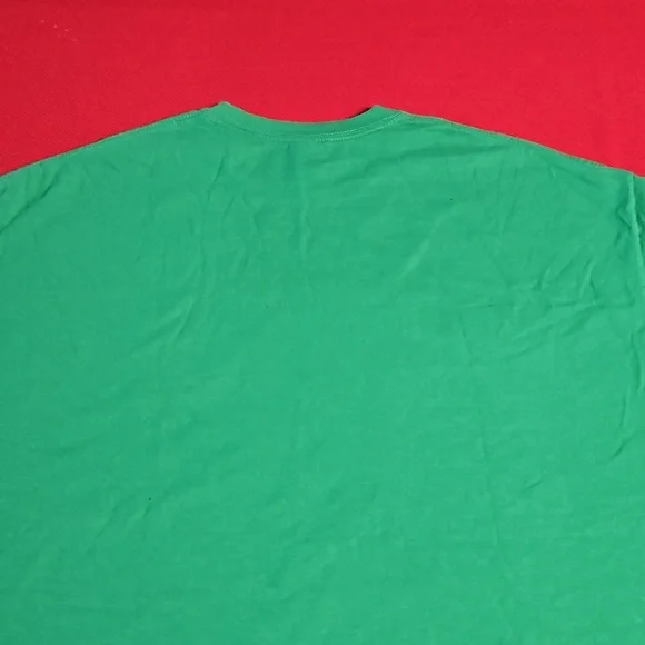 'Happy Alcoholiday' Shamrock clover March 17th graphic tee green 2XL EUC Novelty - Picture 3 of 5